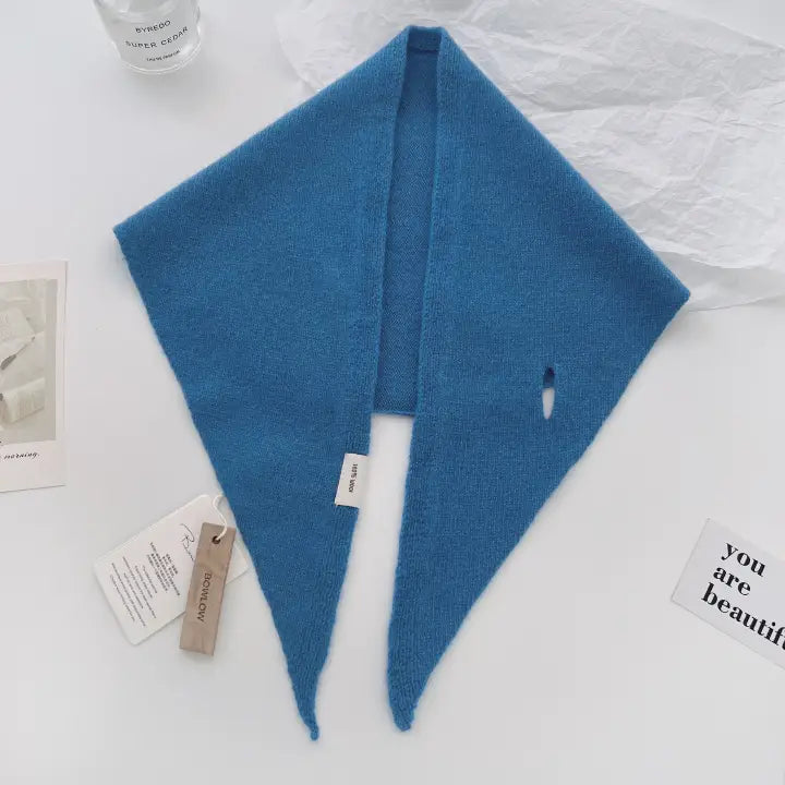 Lady June - Wool Knit Triangle Scarf