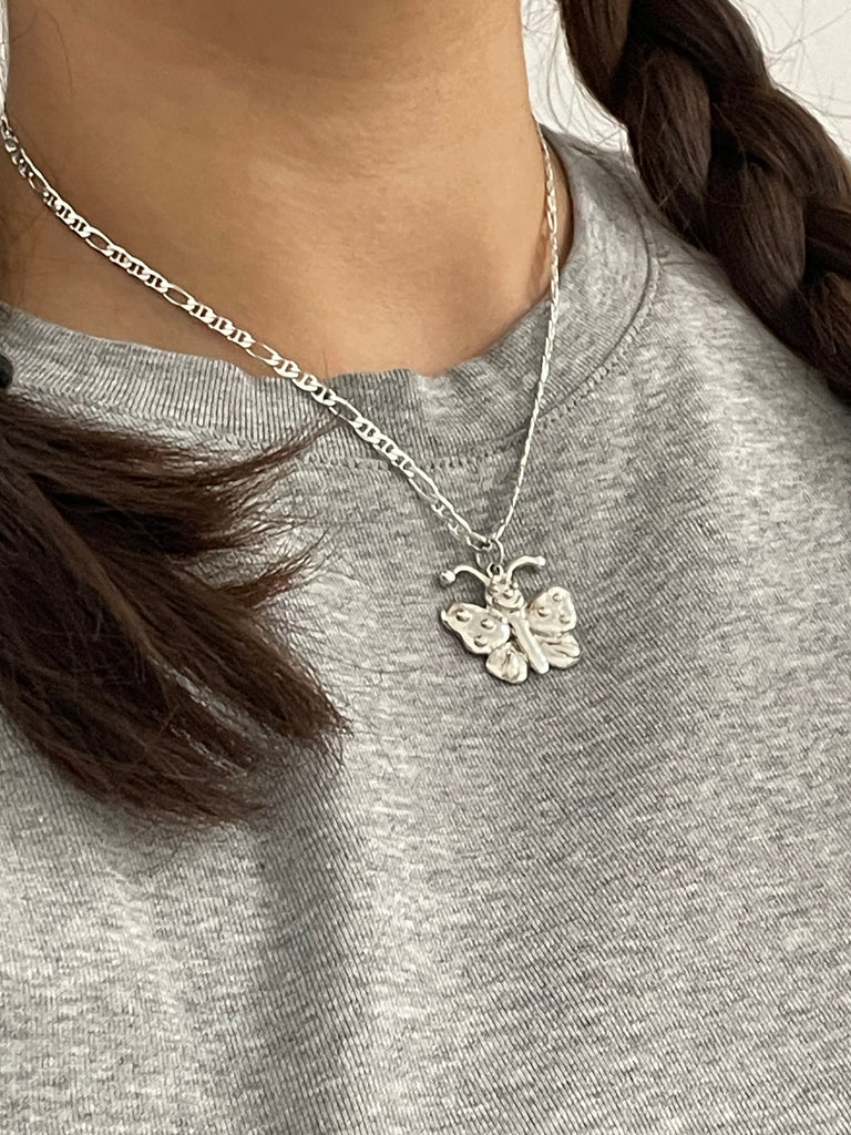 Island Jeweller Smile Butterfly Necklace - Woo To See You™