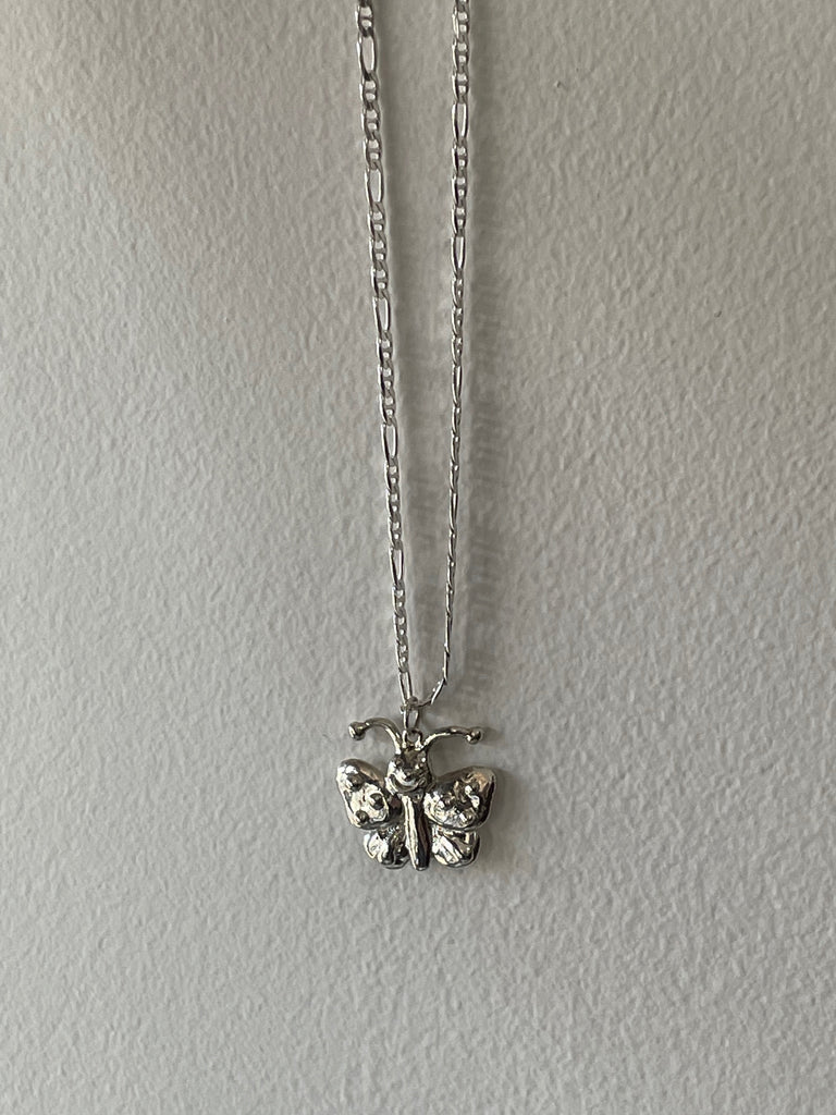 Island Jeweller Smile Butterfly Necklace - Woo To See You™